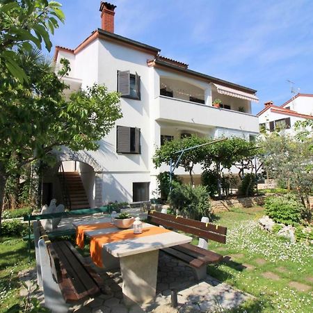 Apartments Sabina Porec Exterior photo