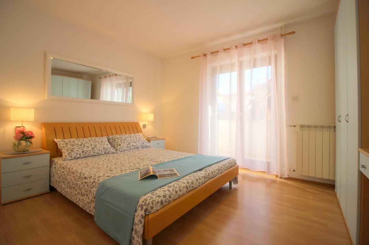 Apartments Sabina Porec Exterior photo